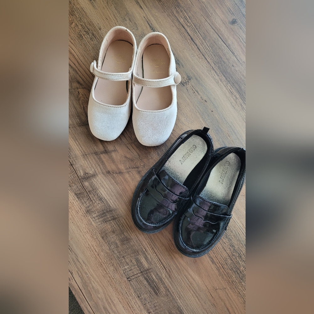 Old Navy Cream Mary Janes and Black Patent Loafers - Girls